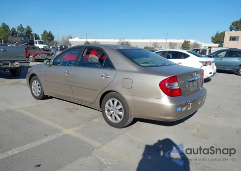 2003 Toyota Camry Xle from USA, damaged, VIN JTDBE32K830238645